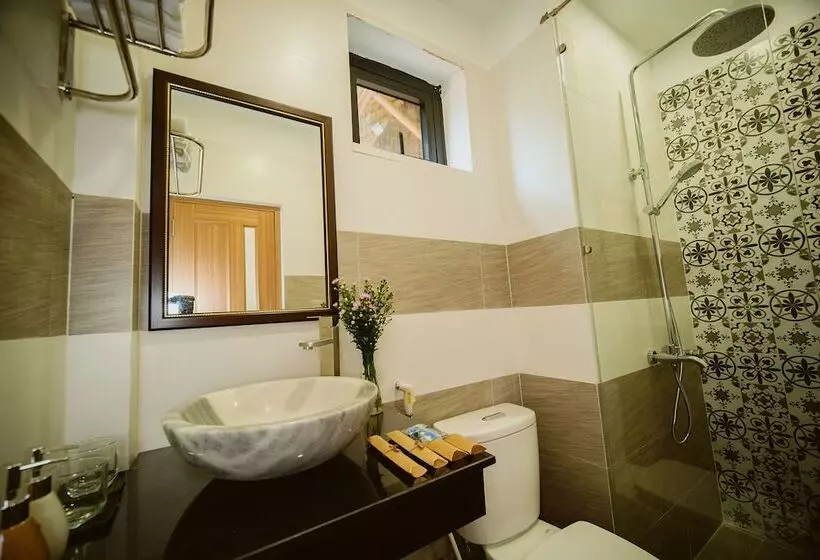 هتل Bb's Cozy House & Apartment