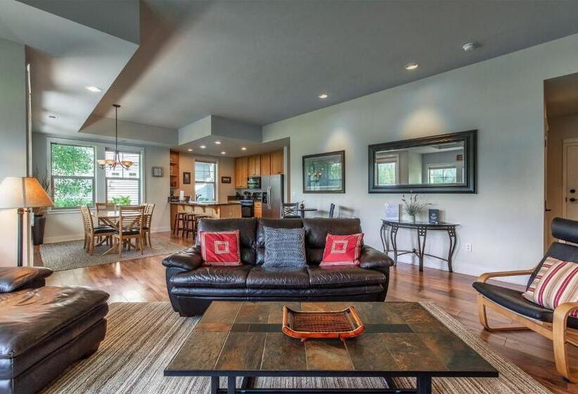 Отель Dover Bay Bayside South