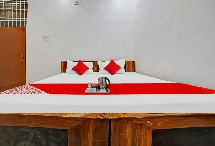 ホテル Oyo Flagship 70222  Kaveri Guest House