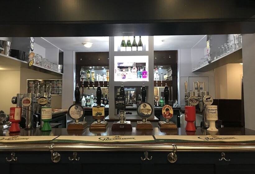 Hotel The Halfway House