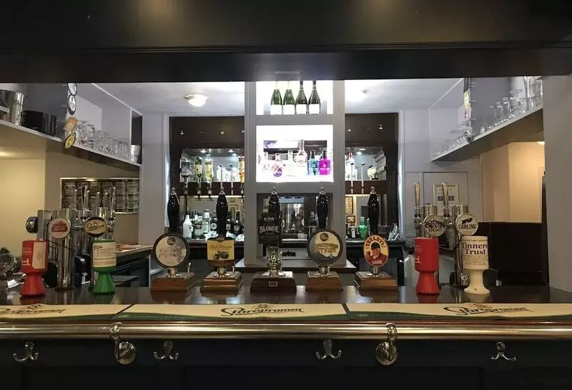 Hotelli The Halfway House