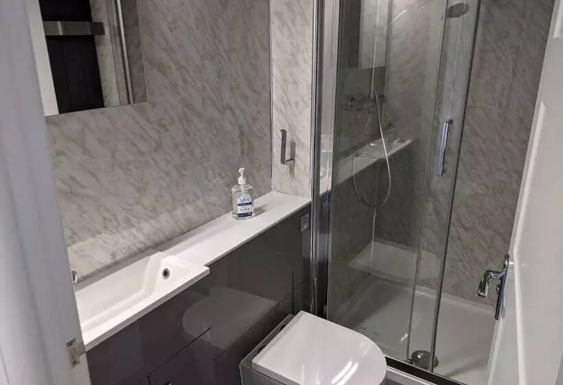 Hotelli The Halfway House