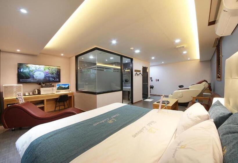 Gimpo Drive In Hotel Laboum