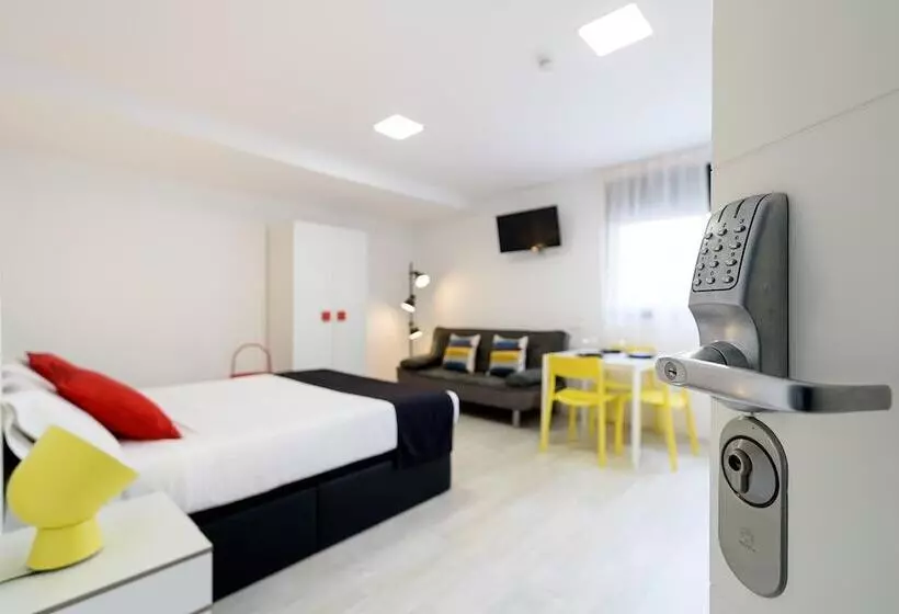 Hotelli Castell Beach