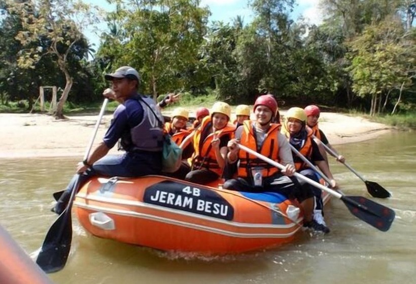 בית מלון כפרי Countryview Recreation Park & Resort