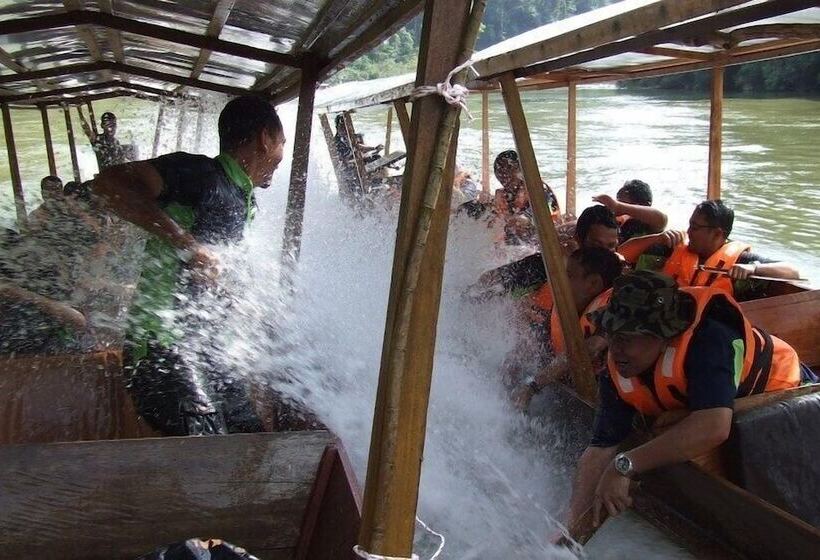 בית מלון כפרי Countryview Recreation Park & Resort