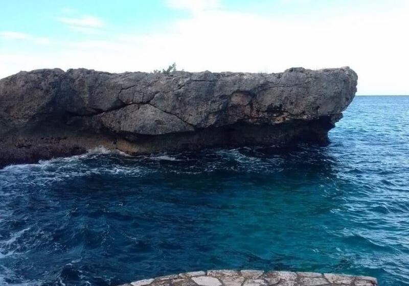 هتل Dela Derose Guest House Negril Jamaica