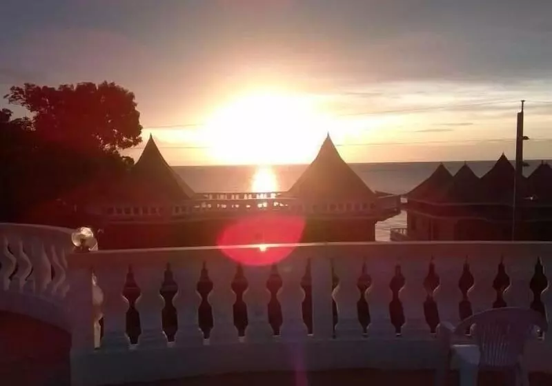 هتل Dela Derose Guest House Negril Jamaica
