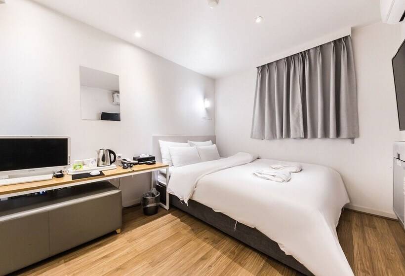 Hotel Doksan Minimal Season