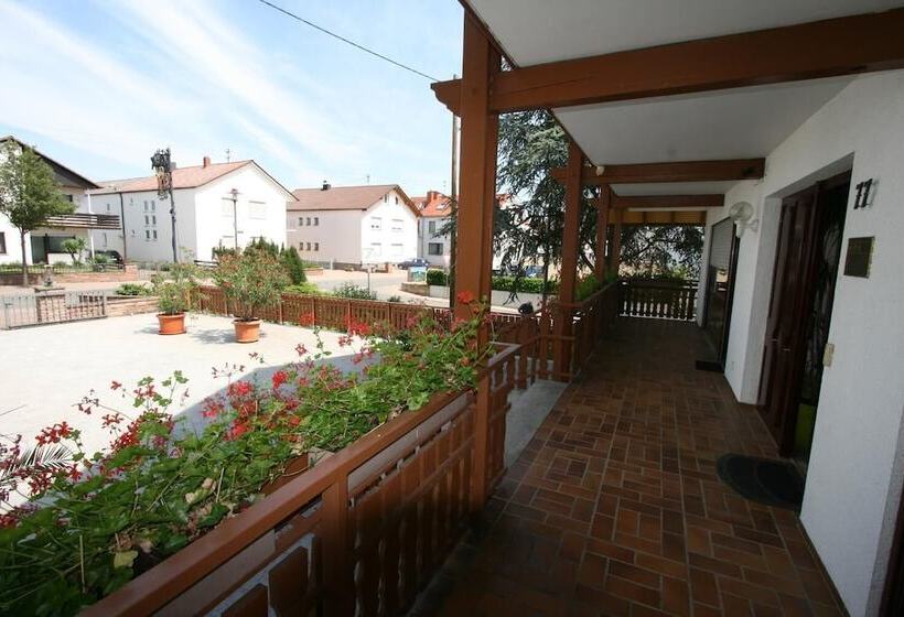 فندق Garni Sebastian