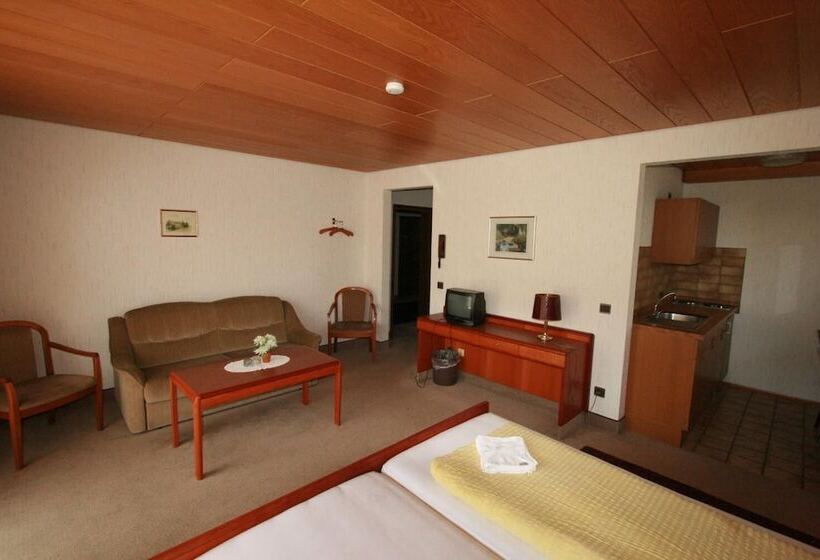 فندق Garni Sebastian