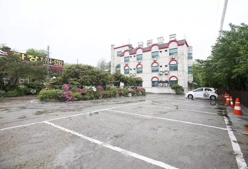 Hotelli Geumsan Nakwon Park