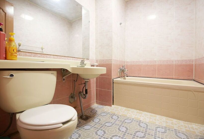 Hotel Geumsan Nakwon Park