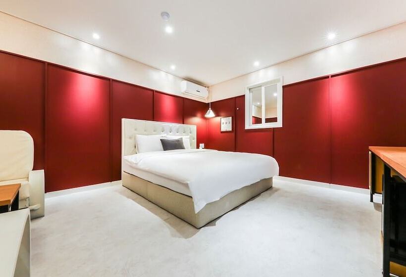 호텔 Gyeryong The Ace