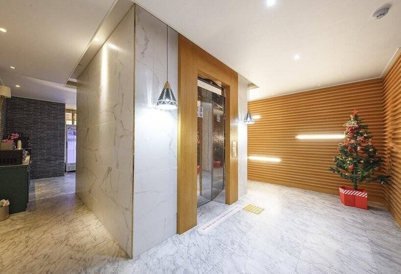 호텔 Gyeryong The Ace