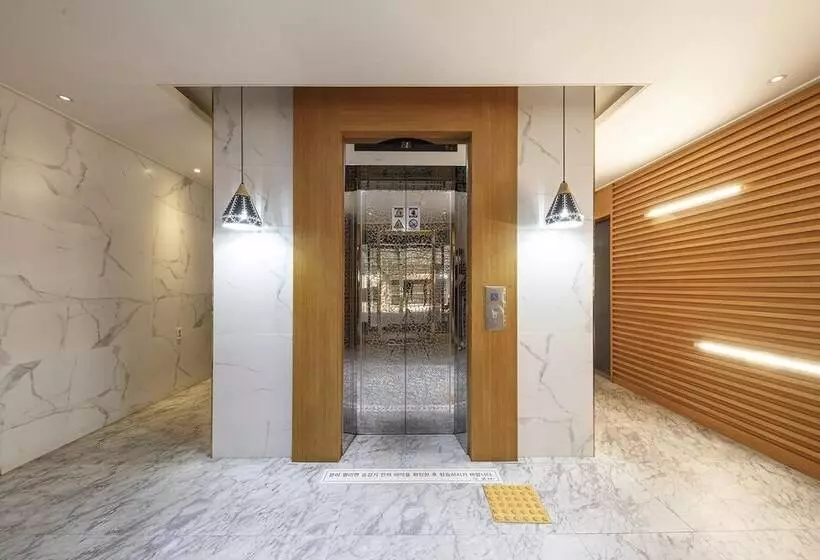 Hotelli Gyeryong The Ace