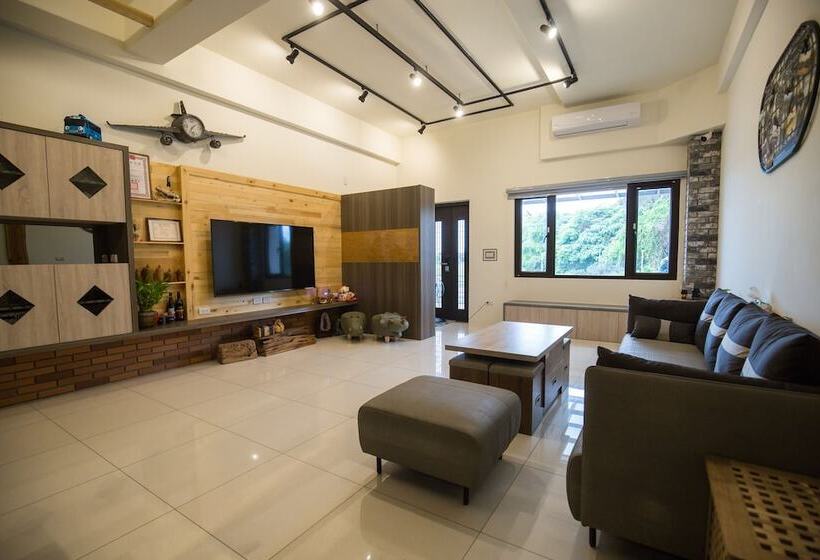 هتل Hermit Crabs B&b