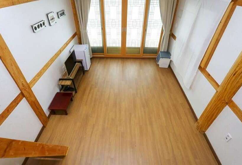 Hotel Iksan Geummagwan Pension