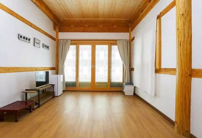 ホテル Iksan Geummagwan Pension