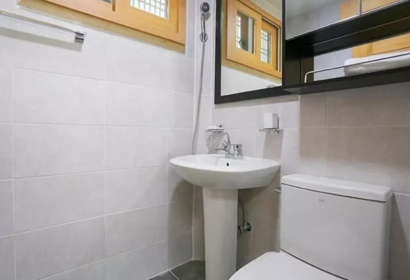 ホテル Iksan Geummagwan Pension