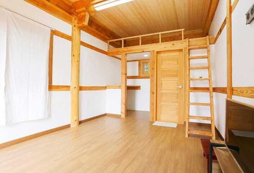 Hotel Iksan Geummagwan Pension