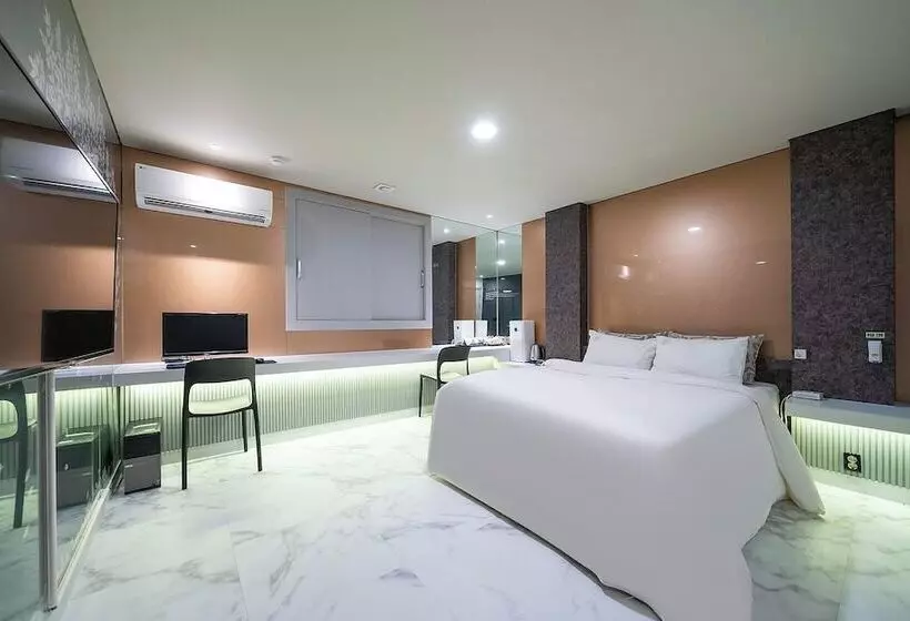 Hotelli Ilsan Bs