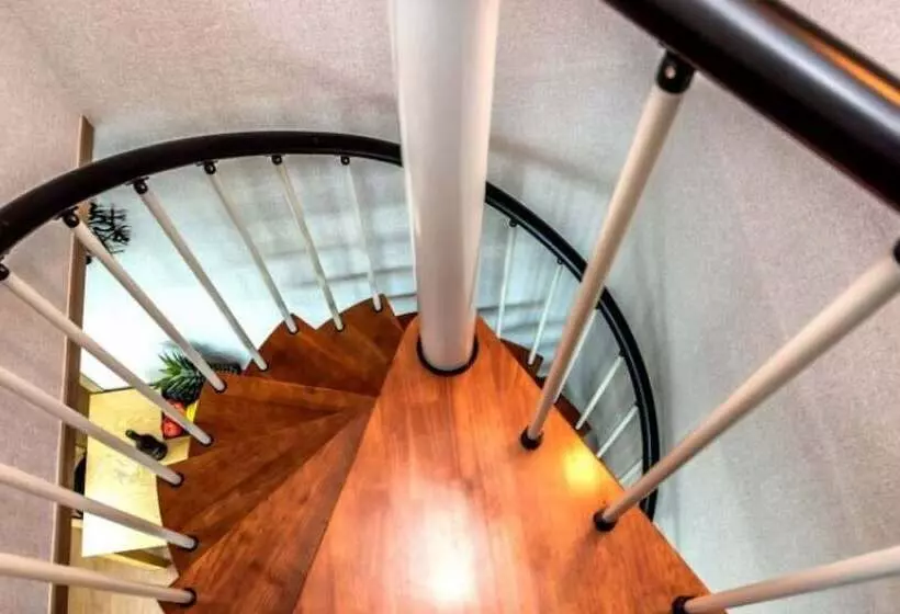 ホテル Seogwipo Jadam House Pension