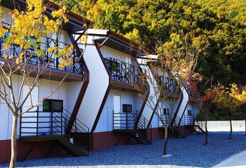 酒店 Nonsan Byeolbinmaru Pension