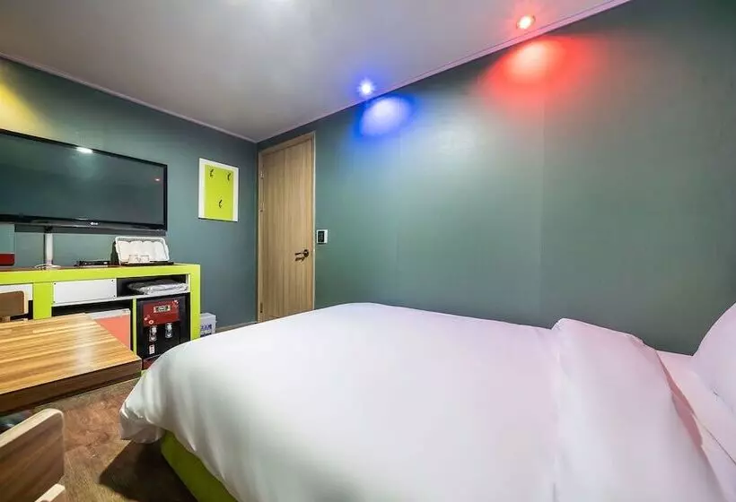 ホテル Seongnam Highnoon