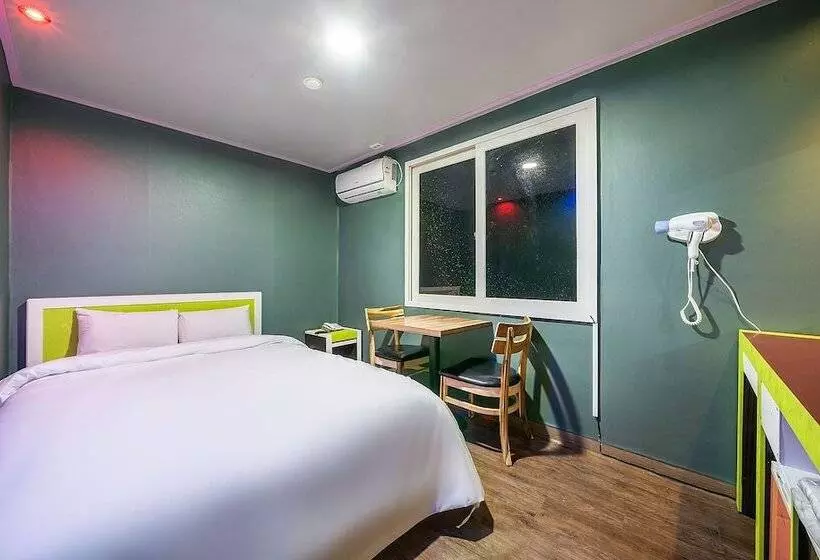 ホテル Seongnam Highnoon