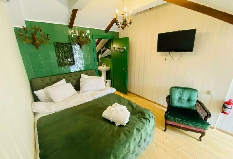 Tatin   Hotel & Café In Mtskheta