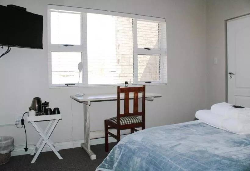 ペンション Oakview Guesthouse