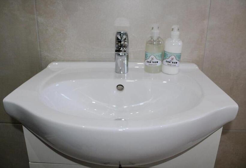 膳宿费 Oakview Guesthouse