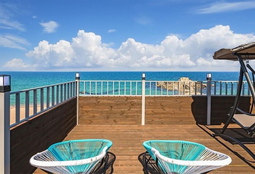 酒店 Gangneung Badauibyeol Pension