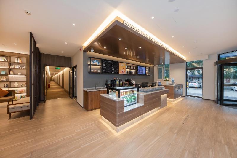 Отель Hanting  Langfang Convention Center