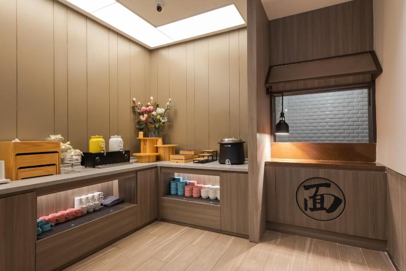 Отель Hanting  Langfang Convention Center