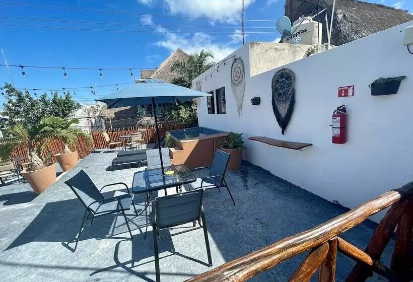 ホテル Mayab Holbox