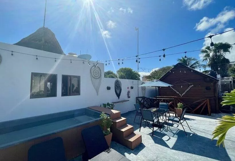 ホテル Mayab Holbox