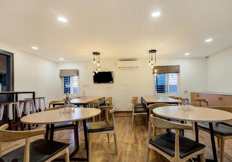 ホテル Oyo Townhouse 294 Near Artemis Hospital