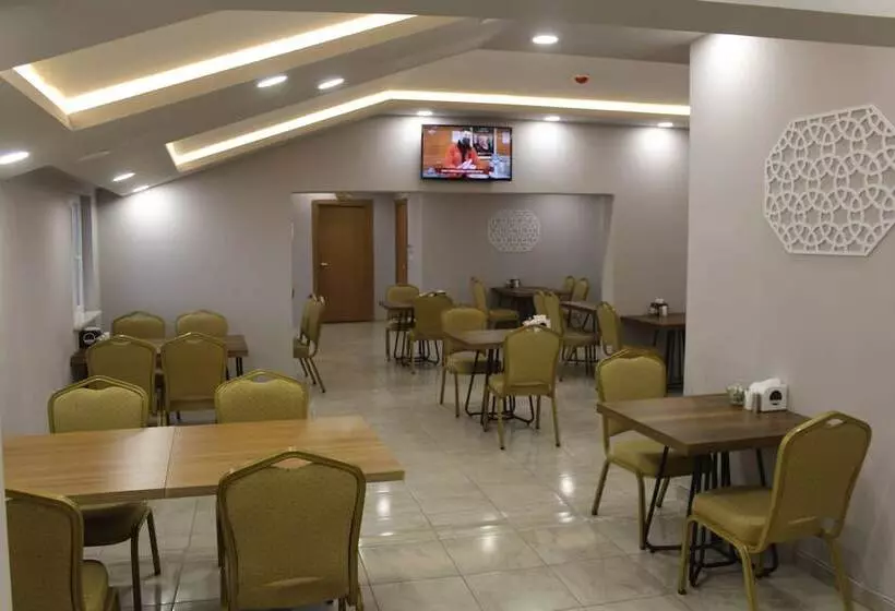 Pointbreak Otel