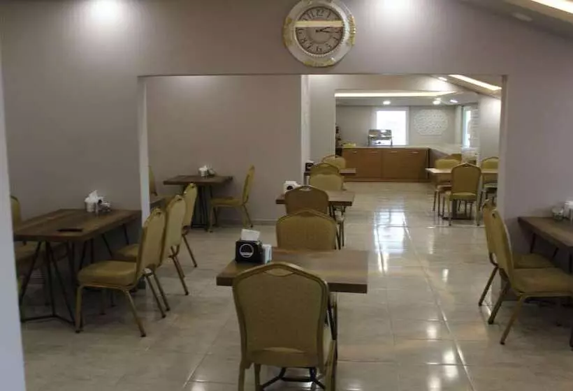 Pointbreak Otel