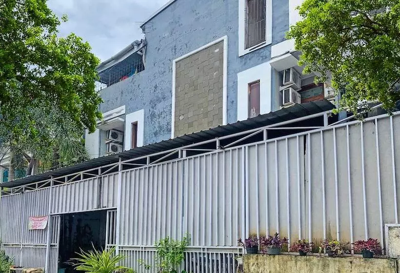 ホテル Pondok Kancil Makassar