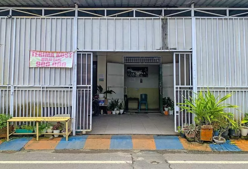 ホテル Pondok Kancil Makassar