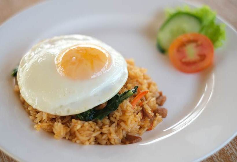 Sujiwa Ubud Hotel & Villa