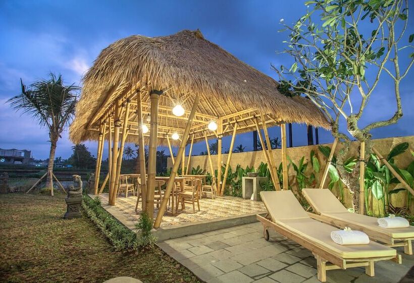 Sujiwa Ubud Hotel & Villa