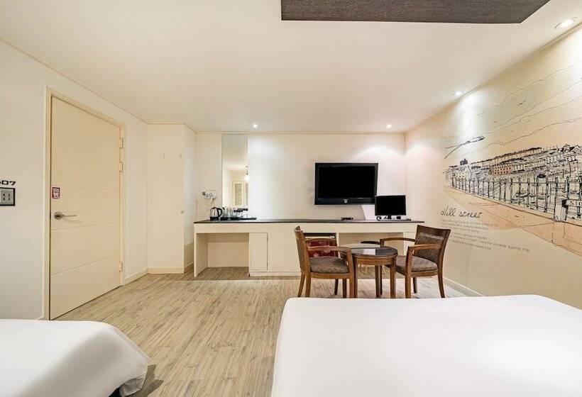 Отель Sungshin University Station R