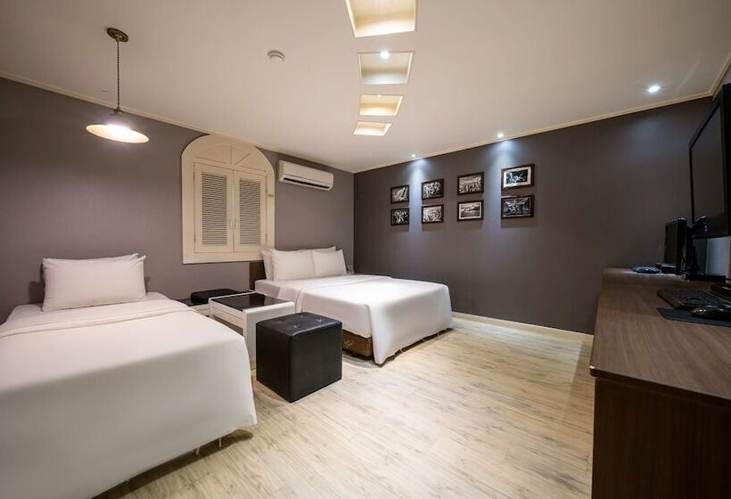 Отель Sungshin University Station R