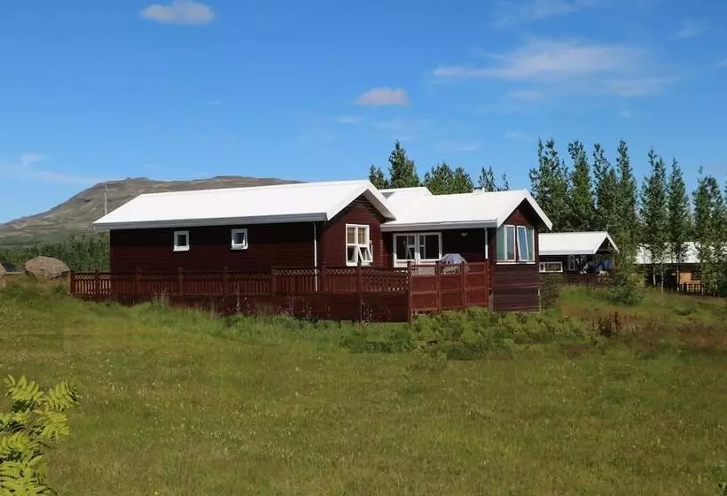 هتل Uthlid Cottages