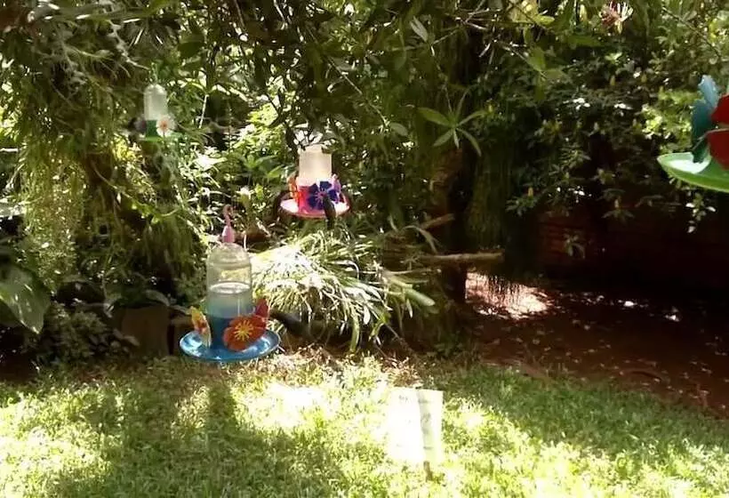 Hotelli Ambay Suites & Dorms