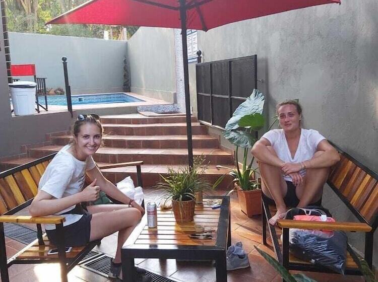 Hotel Ambay Suites & Dorms